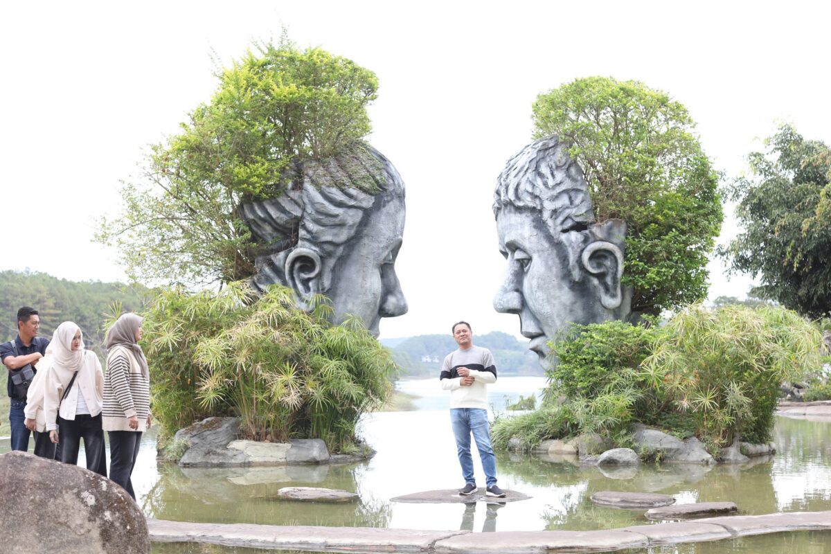 Vietnam Asia Holiday